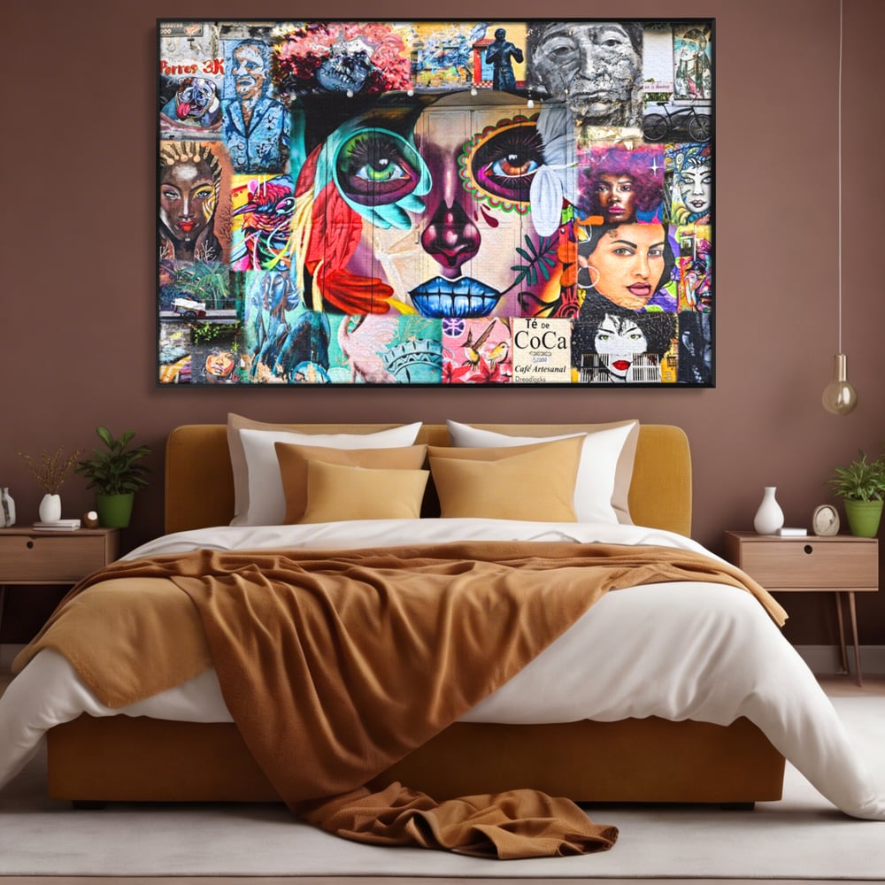 Tablou canvas cu tablou canvas cu colaj grafitti urban, in rama de aluminiu negru, pe perete intr-un dormitor